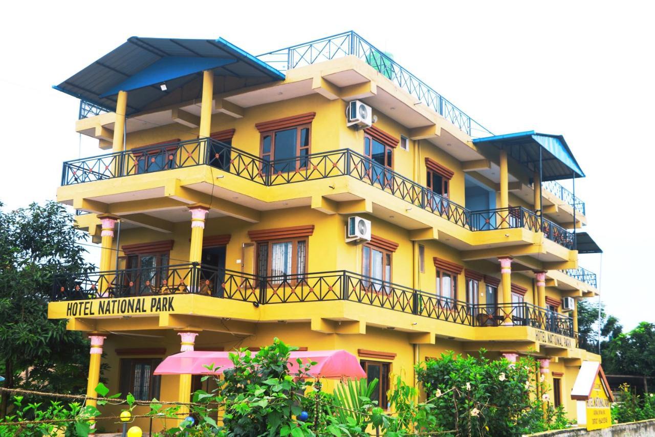 Hotel National Park Sauraha- Homely Stay And Peaceful Location With Jungle Safari Arrangements Exterior foto